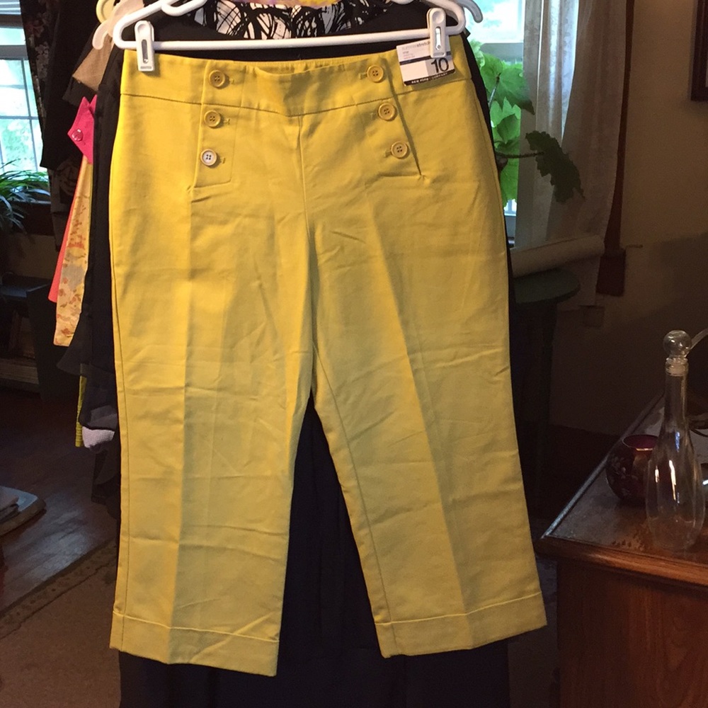 New York & Company Crop Pant